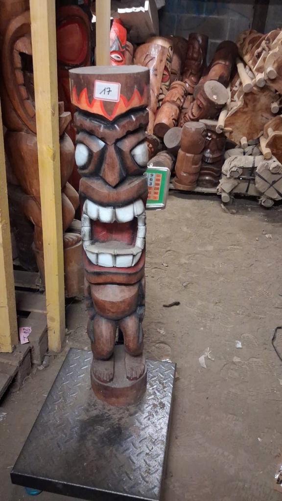 statue totem Tiki 100 cm en bois de cocotier, Antiek en Kunst, Kunst | Beelden en Houtsnijwerken, Ophalen of Verzenden