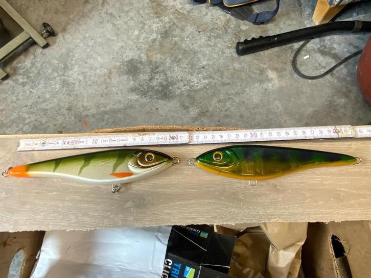 Jerkbait, Watersport en Boten, Hengelsport | Roofvissen, Zo goed als nieuw, Ophalen