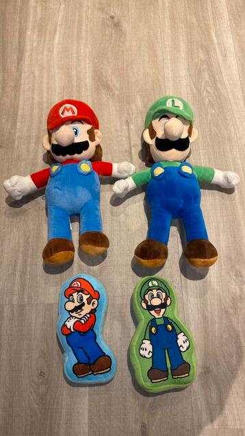 Mario en luigi spullen  beschikbaar voor biedingen