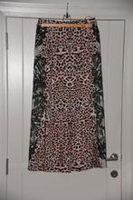 NIEUWE wijde broek GUESS met luipaardprint. Perfecte staat, Maat 38/40 (M), Guess, Nieuw, Ophalen of Verzenden