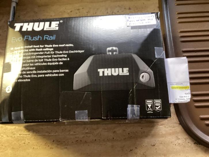 Thule Kitiara Pieds pour barre de toit, Autos : Pièces & Accessoires, Barres latérales, Utilisé, Enlèvement