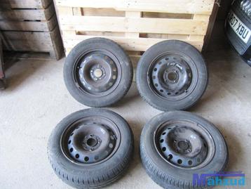 FIAT PUNTO VELGEN 175 65 14 INCH 4X98 beschikbaar voor biedingen