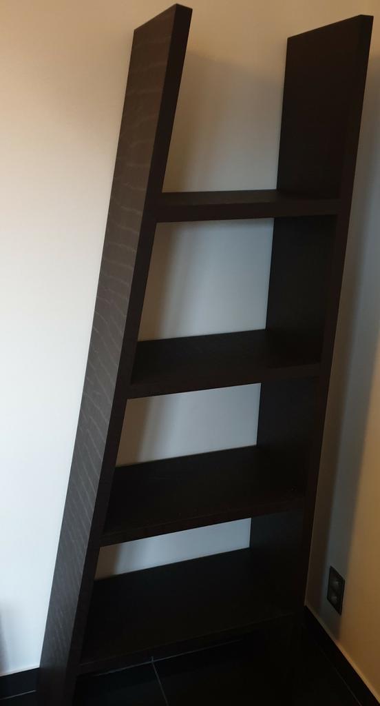 Moderne boekenkast nog in de doos, Huis en Inrichting, Kasten | Boekenkasten, Nieuw, Ophalen