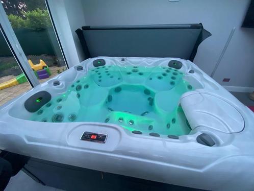 jacuzzi💥meilleur prix qualité💥Rbais jusqu,a 40%🤩Promo, Tuin en Terras, Bielzen en Borduren, Nieuw, Ophalen