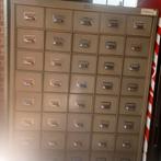 Meuble de bureau métallique, Ophalen, Gebruikt