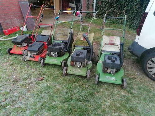 Lot 4x oude grasmaaier, Tuin en Terras, Grasmaaiers, Gebruikt, Benzine-grasmaaier, 40 t/m 49 cm, Cirkelmaaier, Opvangbak, Ophalen