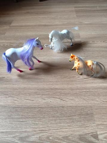Chevaux en peluche, Enlèvement, Comme neuf
