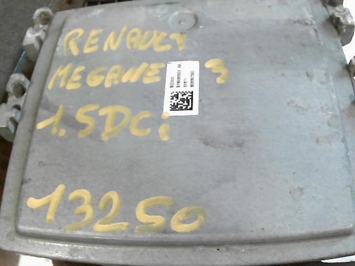 Boitier Moteur Renault Mégane 3 phase 2 2009, Auto-onderdelen, Overige Auto-onderdelen, Renault, Gebruikt, Ophalen of Verzenden