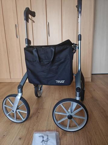 Rollator lets Fly beschikbaar voor biedingen