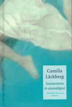 Camilla Läckberg - Sneeuwstorm en amandelgeur λ, Livres, Enlèvement ou Envoi, Neuf, Pays-Bas
