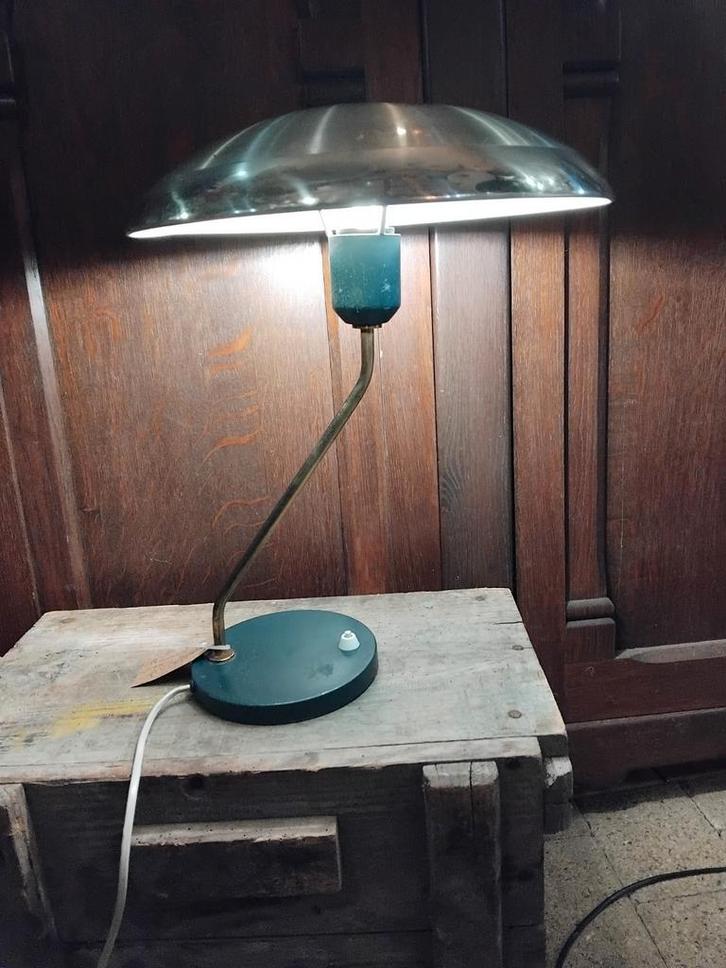 Romeo tafellamp van Philips, Zakelijke goederen, Kantoor en Winkelinrichting | Beveiliging