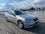 Mercedes-Benz E220 CDI **150 PK** AUTOMAAT EURO 4, Auto's, Automaat, 4 deurs, Achterwielaandrijving, Zwart