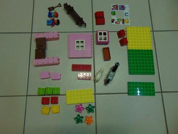 Duplo paardenstal 10500 beschikbaar voor biedingen