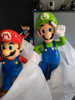 Mario et Luigi statue resine polyester, Collections, Comme neuf, Enlèvement ou Envoi