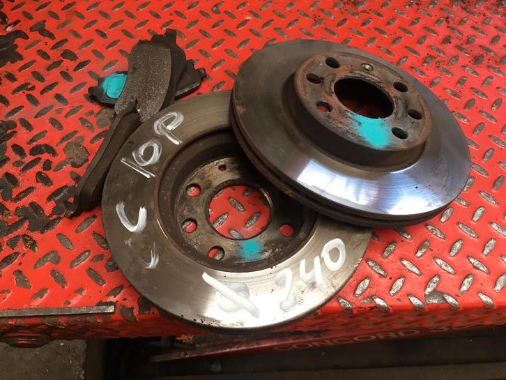 FREINS AVANT OPEL CORSA C, Autos : Pièces & Accessoires, Autres pièces automobiles, Opel, Utilisé, Enlèvement