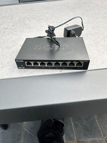 D-Link DGS 108 Switch - 8 poorten beschikbaar voor biedingen