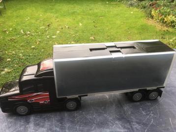 Autotransporter/ opbergtruck HTI toys. beschikbaar voor biedingen