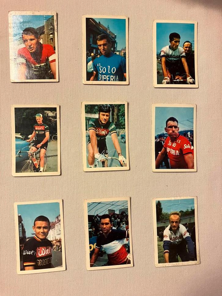 9 kaarten wielrenners Bahamontes Rik Van Looy Peter Post, Antiek en Kunst, Antiek | Boeken en Manuscripten, Ophalen of Verzenden