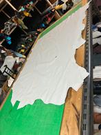 Beige kleur Italiaanse leer lap 1.2 mm dikte soepel A-149, Hobby en Vrije tijd, Stoffen en Lappen, Ophalen of Verzenden, Beige