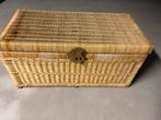Rieten mand/koffer met ijzeren oud slot, Huis en Inrichting, Ophalen, Mand, Zo goed als nieuw, Riet