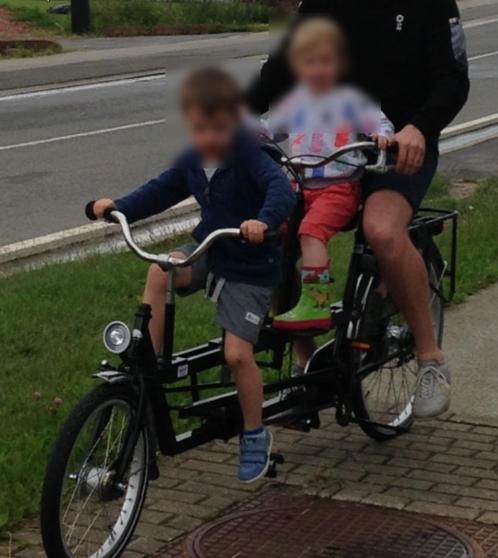 Onderwaterfiets 2 kids , 1 volwassen , 1 kinderzetje, Fietsen en Brommers, Fietsen | Tandems, Gebruikt, Minder dan 10 versnellingen