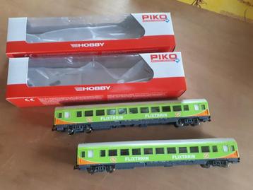 Piko 2x Flixtrain rijtuigen 58678 beschikbaar voor biedingen