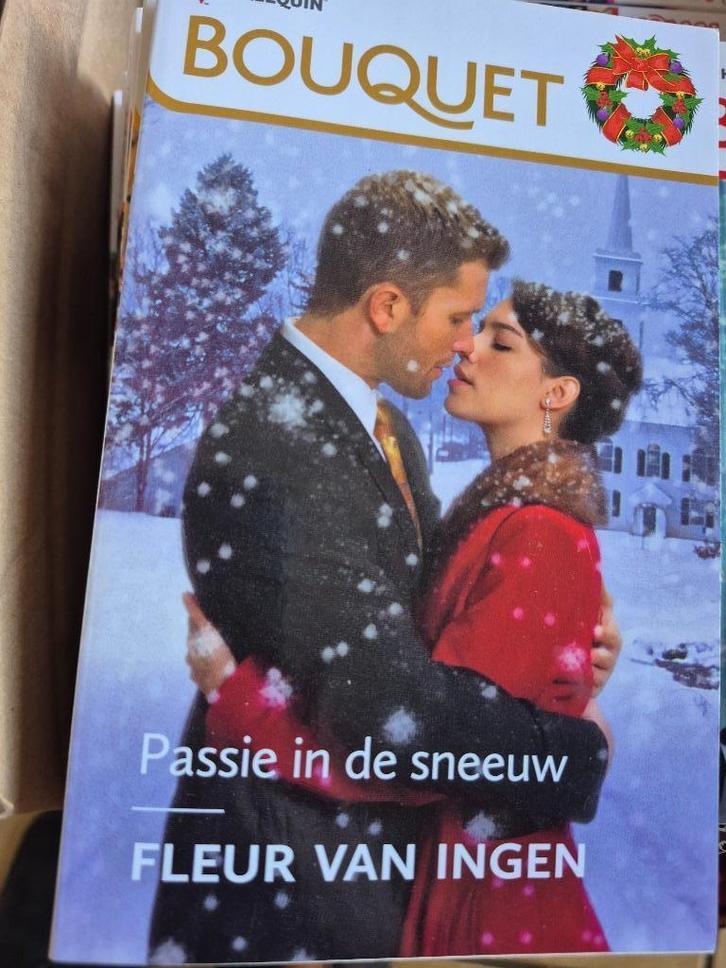 Harlequin Bouquet - stationsroman vanaf nr 4005, Boeken, Romans, Gelezen, Ophalen of Verzenden