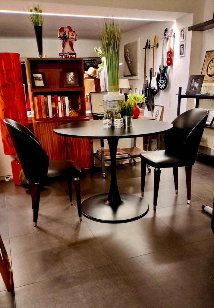 Vintage 70ties space age eetkamer set met ronde tulip tafel., Huis en Inrichting, Complete eetkamers, Zo goed als nieuw, Ophalen