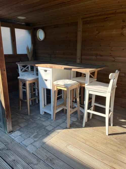 Bartafel Rivièra Maison met 6 barkrukken (+kussen) Ikea, Tuin en Terras, Tuinsets en Loungesets, Zo goed als nieuw, Steigerhout