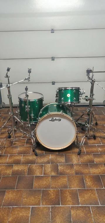 Ludwig continental 4 delig drumset met Ludwig hardware. beschikbaar voor biedingen