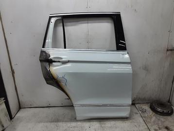 PORTIER RECHTS ACHTER Volkswagen Tiguan (AD1) beschikbaar voor biedingen