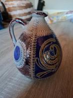 vaasje in aardewerk kruikje, Ophalen of Verzenden