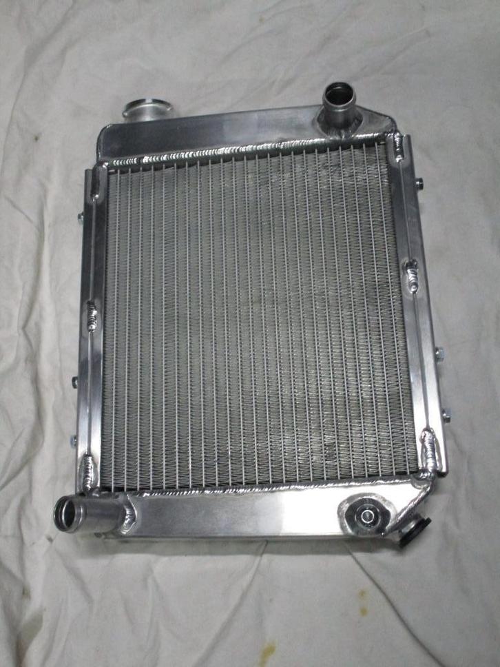 radiator, ALUMINIUM met contact Klassieke Mini Cooper, Auto-onderdelen, Airco en Verwarming, Mini, Rover, Austin, Nieuw, Ophalen