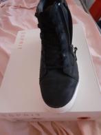 Esprit 39 schoenen, Ophalen