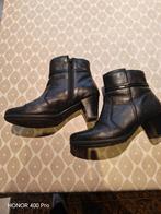 Bottes pour femmes taille 40, Vêtements | Femmes, Chaussures, Enlèvement ou Envoi