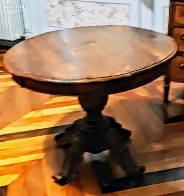 Ronde tafel in Victoriaanse stijl, Huis en Inrichting, Tafels | Eettafels, Gebruikt, 200 cm of meer, 200 cm of meer, Vier personen