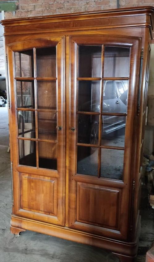 Antieke vitrinekast massief hout 'Christian Robert', Huis en Inrichting, Kasten | Vitrinekasten, Zo goed als nieuw, 150 tot 200 cm