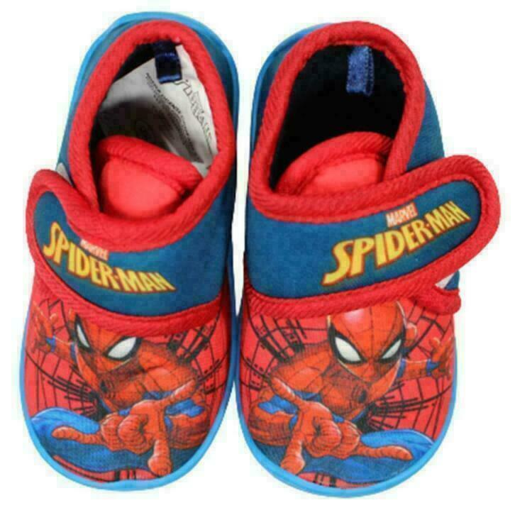Spiderman Pantoffels - Marvel - Maat 22 - 23 - 24 - 25, Kinderen en Baby's, Kinderkleding | Overige, Nieuw, Jongen, Ophalen of Verzenden