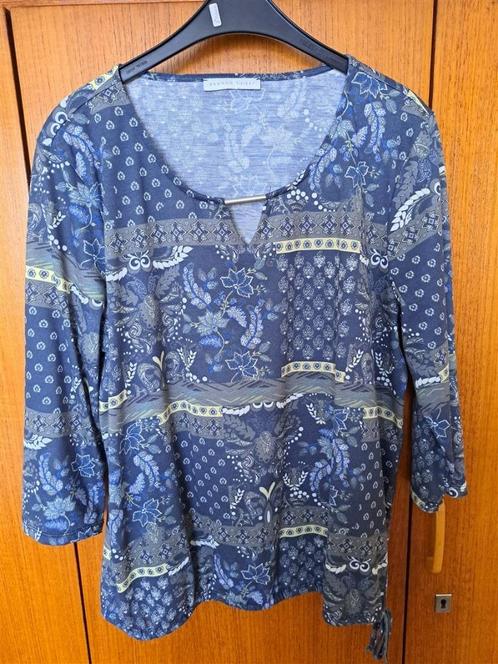 Shirt met driekwartmouw maat L, Kleding | Dames, Blouses en Tunieken, Zo goed als nieuw, Maat 42/44 (L), Blauw, Ophalen of Verzenden