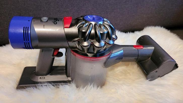 Aspirateur sans fil Dyson V7, Electroménager, Aspirateurs, Utilisé, Aspirateur, Moins de 1 200 watts, Réservoir, Enlèvement ou Envoi