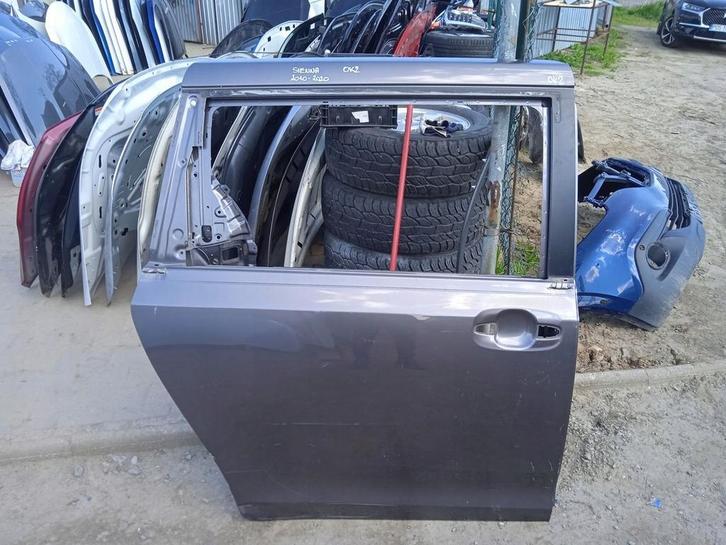 Toyota Sienna rechter achterdeur, Auto-onderdelen, Carrosserie, Deur, Toyota, Gebruikt, Ophalen of Verzenden