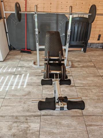 Bench press Kettler+dumbbell bar+50 kg weights, Ophalen, Zo goed als nieuw, Dumbbell
