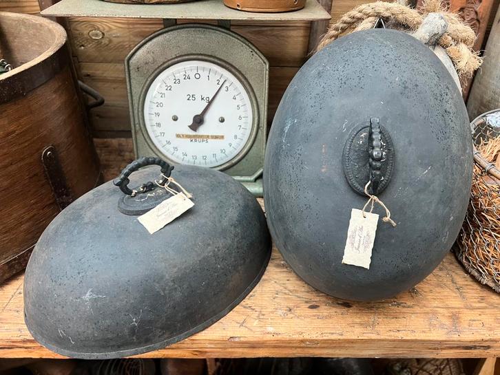 Cloche Jeanne d'Arc couvercle alimentaire forme cloche noir, Maison & Meubles, Accessoires pour la Maison | Cloches, Neuf, Enlèvement ou Envoi