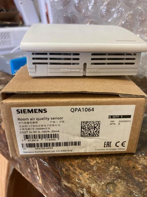 Siemens CO2 meter (binnenklimaat)  QPA1064, 2 st beschikbaar, Elektronische apparatuur, Luchtbehandelingsapparatuur, Ophalen of Verzenden