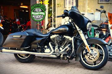 HARLEY DAVIDSON 103 STREET GLIDE ***MOTOVERTE.BE***, Entreprise, Chopper, 2 cylindres, 1690 cm³