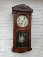 Wandklok, in werking, Enlèvement