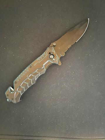 Pocketknife. Black. For hunting and/or collecting beschikbaar voor biedingen