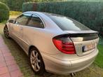 mercedes CDI 220 Sport Coupé 2003, Cuir, Argent ou Gris, Achat, Carnet d'entretien