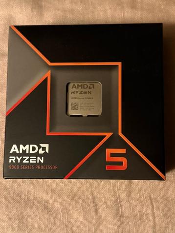 AMD Ryzen 5 9600 x nieuw met koeler beschikbaar voor biedingen