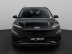 Hyundai Kona EV Fashion 39 kWh NAVI | LED | CAMERA | Apple C, Auto's, Stof, Gebruikt, 136 pk, Zwart